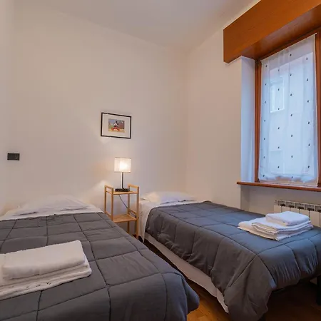 Sofia's House - Free Parking *
